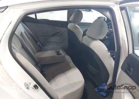 2014 Kia Optima Lx z USA, uszkodzony, nr VIN KNAGM4A79E5478074